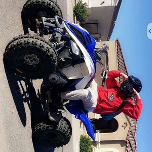 Meet your Posher, Robert